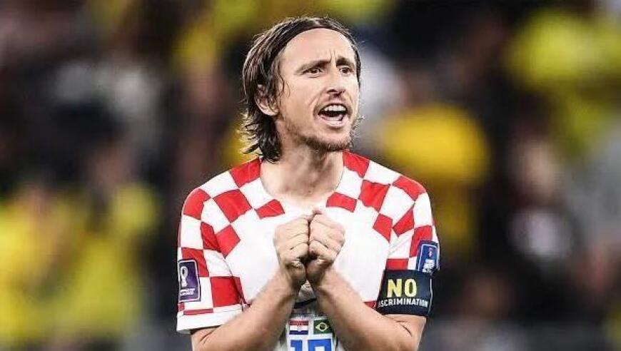 火三崩！浓眉13分＆独行侠单节净胜17分，建立17分领先