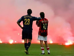 《首垒冲刺：0.1秒的差距如何决定安打还是出局？》